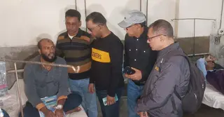 বরিশালে সংবাদকর্মীকে হাতুড়ি দিয়ে পিটিয়ে আহতের অভিযোগ